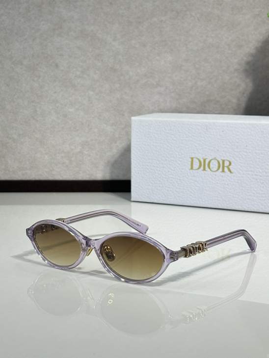 Picture of Dior Sunglasses _SKUfw76301184fw